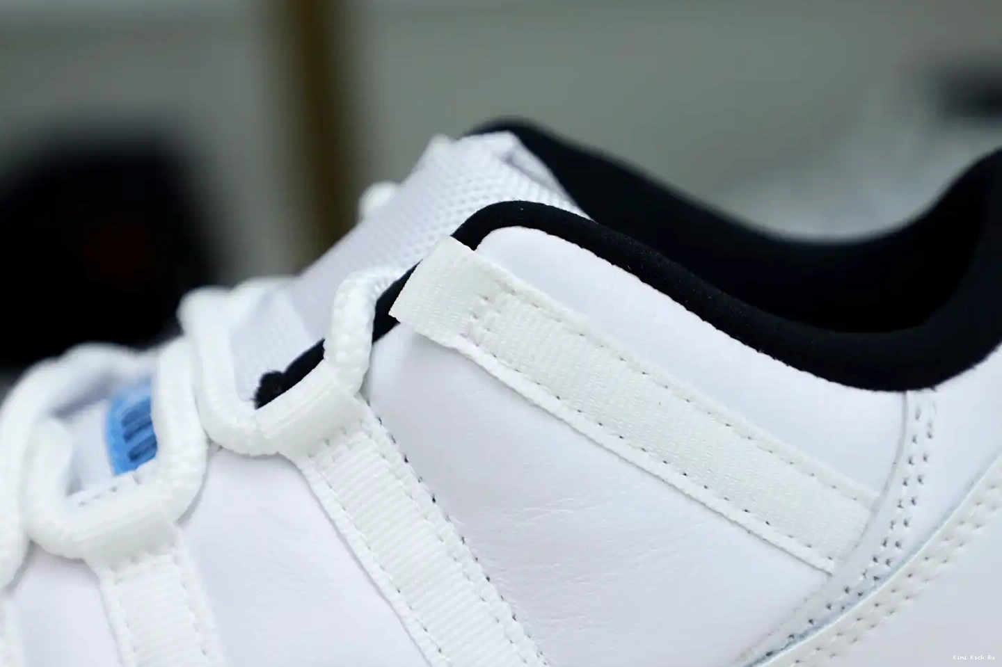 AIR JORDAN RETRO Kimikick LOW 11 BLUE LEGEND 0718